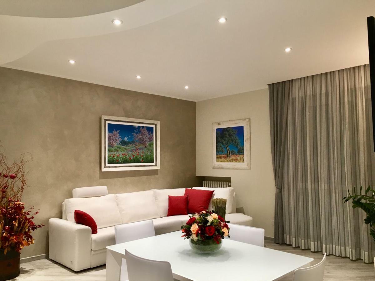 A Casa Di Chiara Apartment Стреза Екстериор снимка