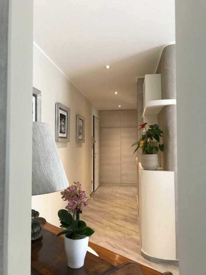 A Casa Di Chiara Apartment Стреза Екстериор снимка